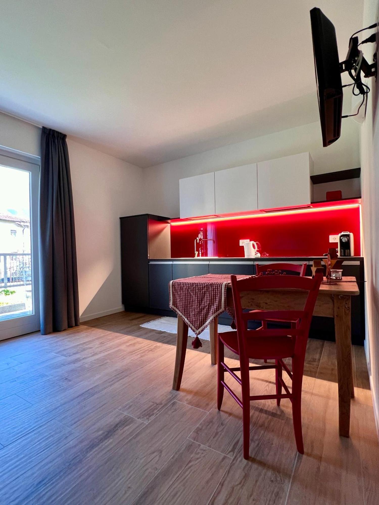 Casa Vacanze La Brenta Chiavenna Esterno foto